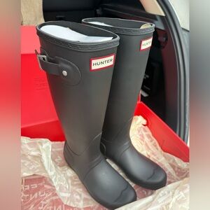 Hunter Women’s Original Tall Rain Boots